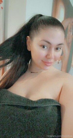 Original 543 px/ 1024 px