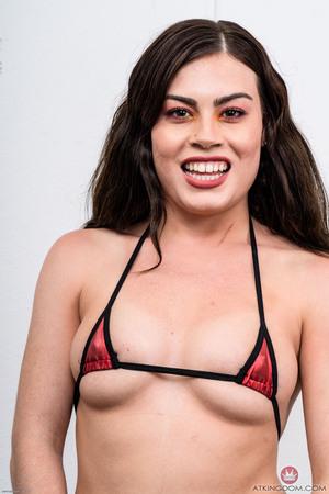 Original 2001 px/ 3000 px