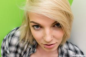 Original 3000 px/ 2000 px