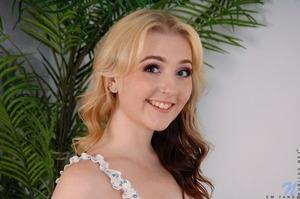 Original 1200 px/ 797 px