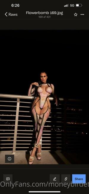 Original 1284 px/ 2778 px