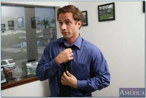 Original 850 px/ 571 px