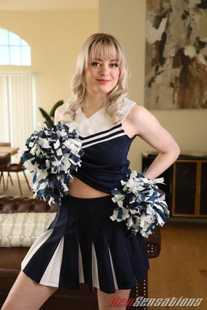 Original 3840 px/ 5760 px