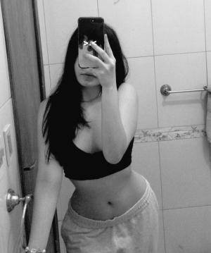 Original 736 px/ 883 px