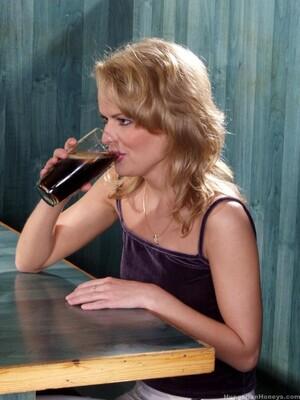 #HungarianHoneys Dora Venter 3 Holes Filled-Dora Venter