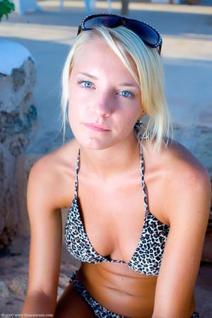 Original 1098 px/ 1648 px