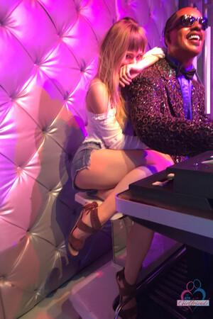 Original 2000 px/ 3000 px