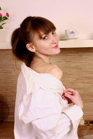 Original 682 px/ 1024 px