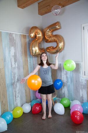 Original 3840 px/ 5760 px