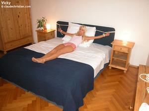 Original 1024 px/ 768 px