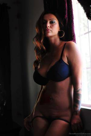 Original 3840 px/ 5781 px