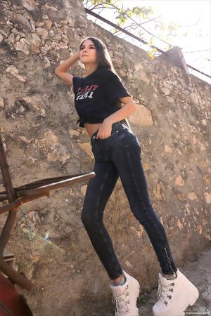 Original 2668 px/ 4000 px