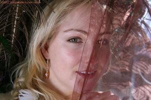 Original 1472 px/ 981 px