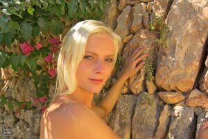 Original 2250 px/ 1500 px