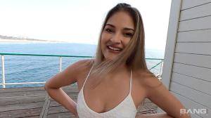 Original 2600 px/ 1463 px