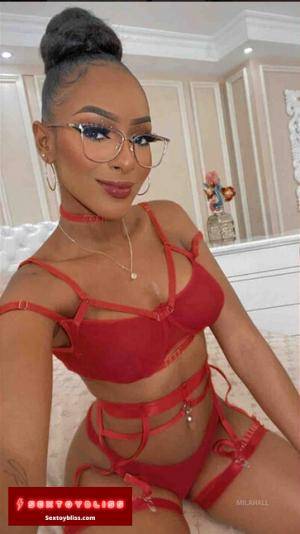 Original 363 px/ 647 px