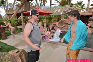 Original 2500 px/ 1667 px