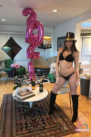 Original 2000 px/ 3000 px