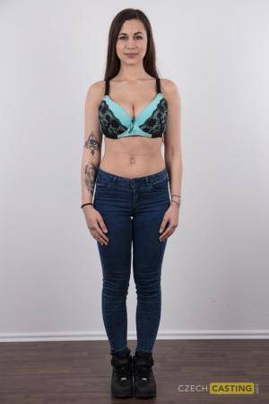 Original 533 px/ 800 px