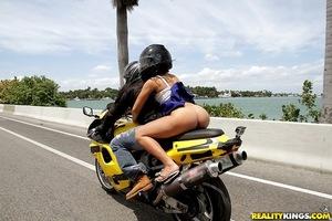 Original 900 px/ 600 px