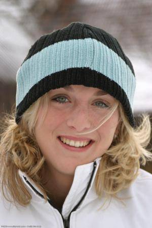 Original 854 px/ 1280 px