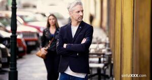 Original 4096 px/ 2160 px