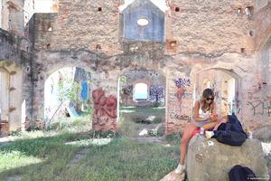 Original 4000 px/ 2668 px