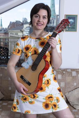 Original 2000 px/ 3000 px