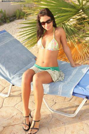 Original 682 px/ 1024 px