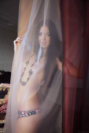 Original 2883 px/ 4324 px