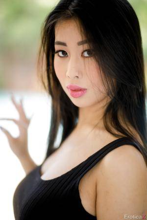 Original 2560 px/ 3840 px