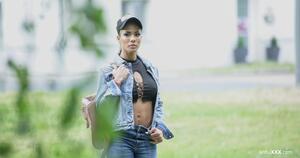 Original 6000 px/ 3164 px