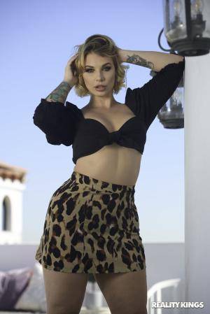 Original 2000 px/ 2999 px