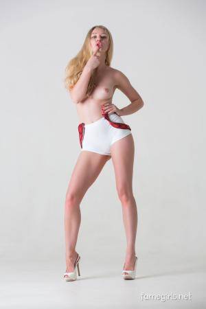 Original 3840 px/ 5760 px