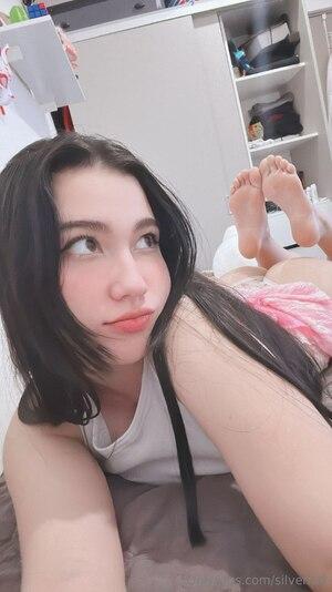 Original 719 px/ 1280 px