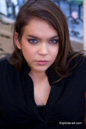 Original 854 px/ 1280 px