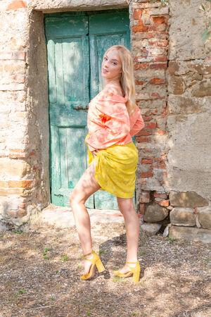 Original 3840 px/ 5760 px