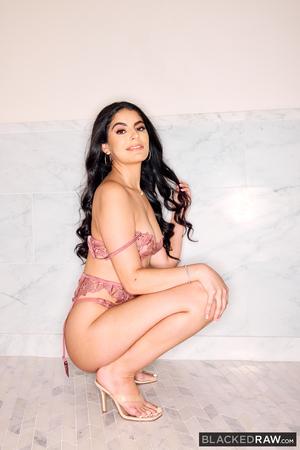 Original 2000 px/ 2999 px