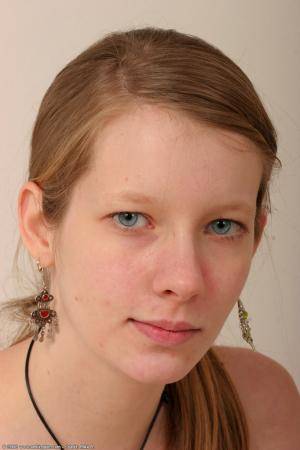 Original 682 px/ 1024 px