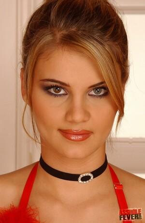 Original 834 px/ 1280 px