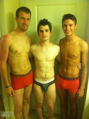 Original 747 px/ 1000 px