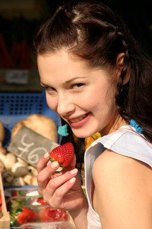 Original 1024 px/ 1536 px