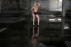 Original 3000 px/ 2000 px