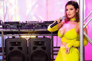 Original 2999 px/ 2000 px