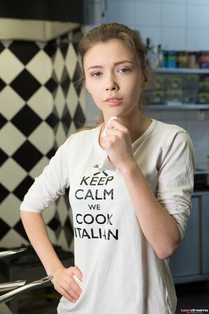 Original 4480 px/ 6720 px