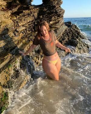 Original 740 px/ 925 px