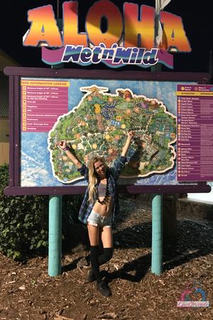 Original 2000 px/ 3000 px