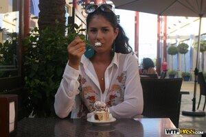 Original 1600 px/ 1067 px