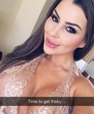 Original 750 px/ 911 px