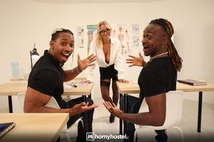 Original 3238 px/ 2160 px